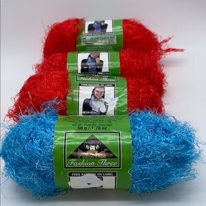 Lot of 4 Phentex Fashion Three Red Blue Yarn Knitting Crochet Craft Skeins